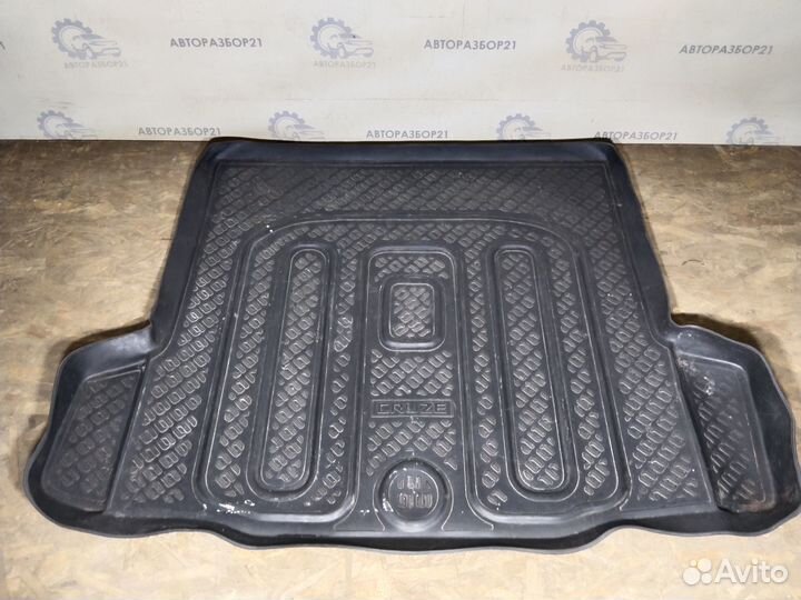 Коврик в багажник Chevrolet Cruze седан 2009-2016