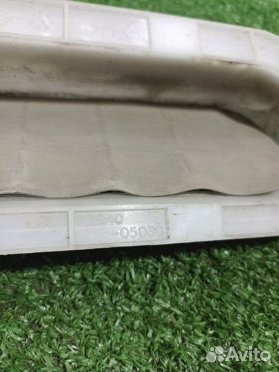 Воздушный клапан кузова задний левый Toyota