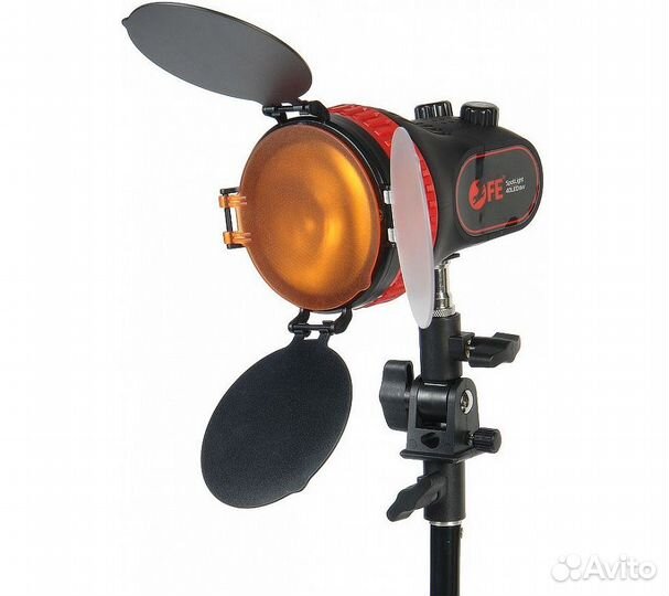 Осветитель светодиодный Falcon Eyes SpotLight 40LE