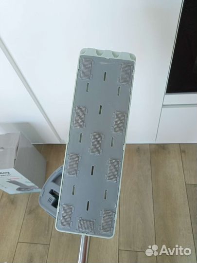 Швабра с ведром и отжимом новая