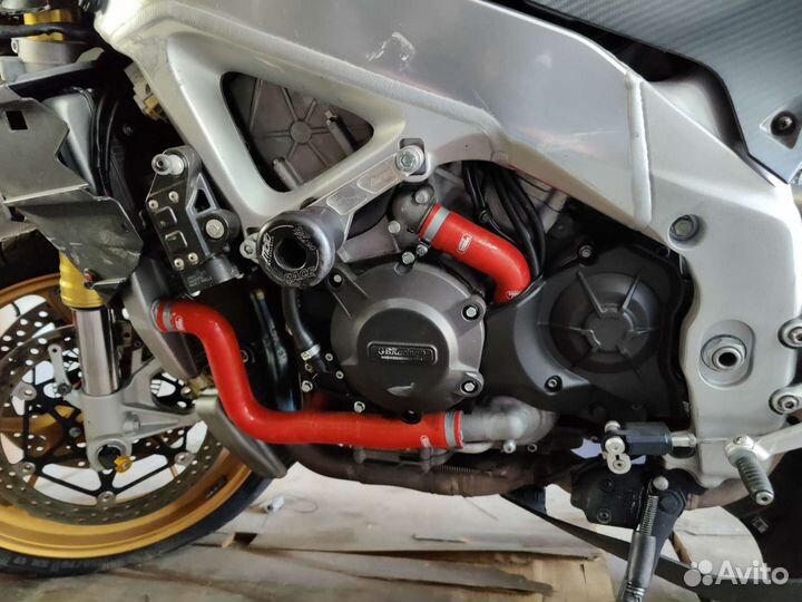 Aprilia Tuono v4 aprc 2012 на запчасти, разбор