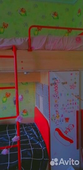 Продаётся детская Алфавит с двухярусной кроватью