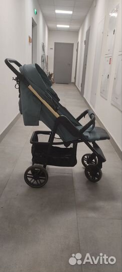 Прогулочная коляска camarelo