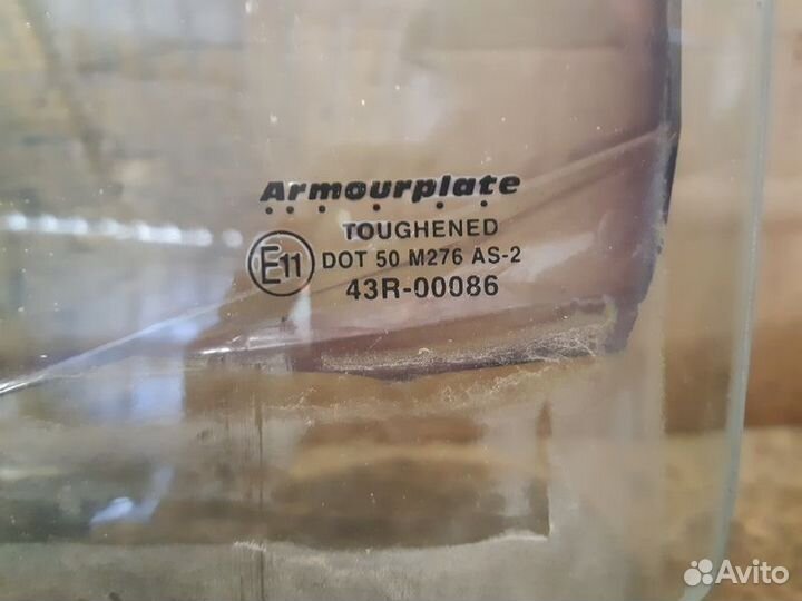 Стекло двери задней левой Renault Scenic