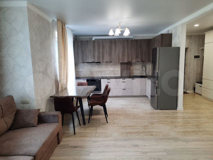 2-к. квартира, 62 м², 1/9 эт.