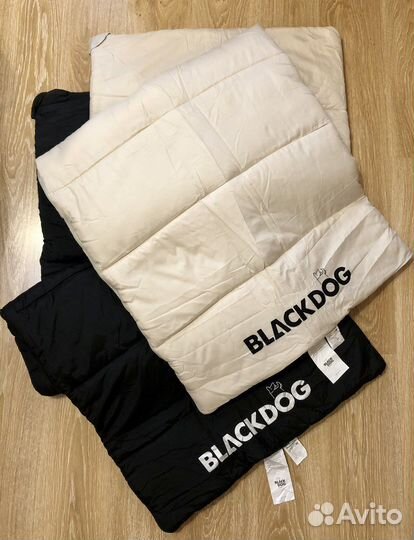 Фирменный спальный мешок