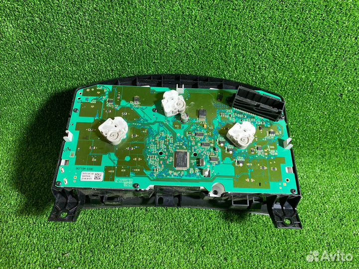 Щиток приборов Opel Astra H