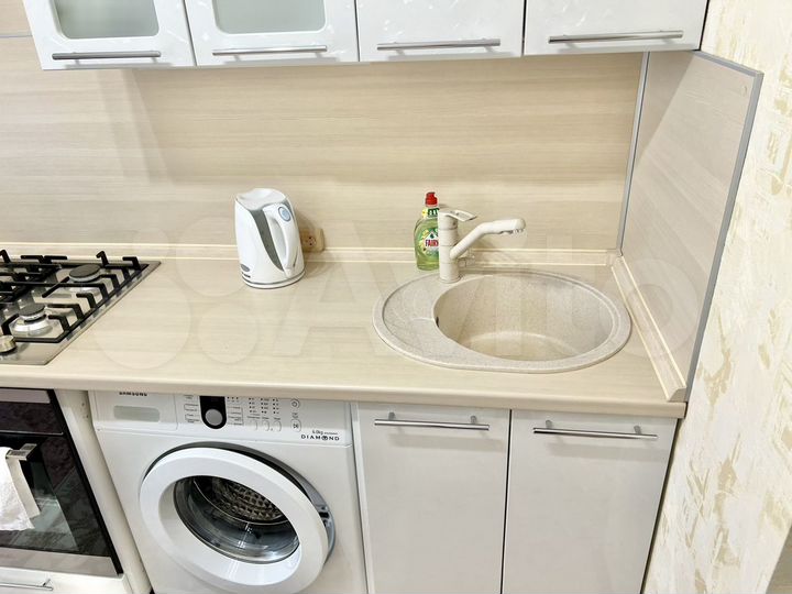 1-к. квартира, 44 м², 2/10 эт.