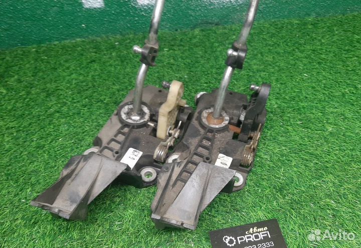 В наличии: кулиса МКПП на Ford Focus 2