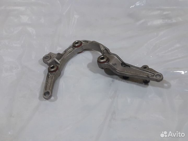 Кронштейн крепления воздушного насоса Mercedes