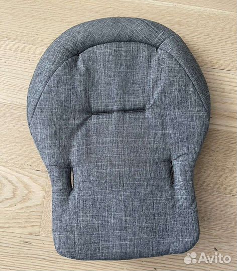 Вкладыш для новорожденного stokke