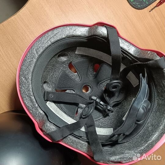 Защитный шлем