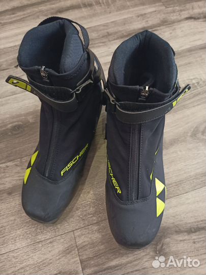 Лыжные ботинки fischer коньковые 42eu