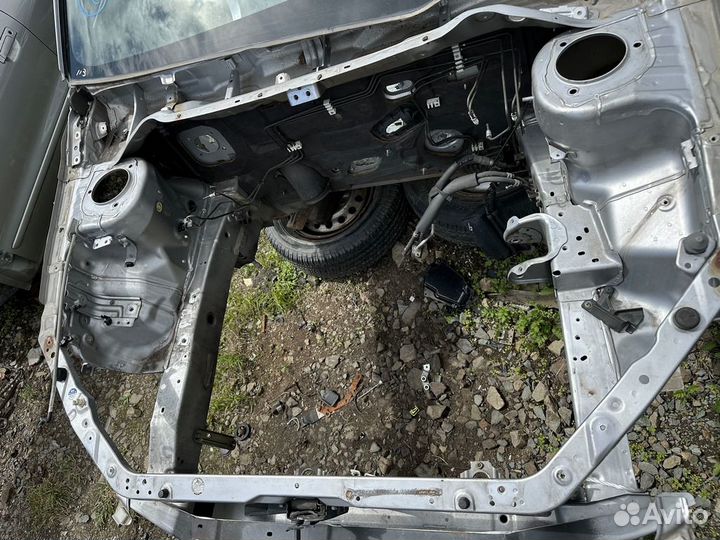 Кузов Lancer Wagon без ржавчины. Б/П по РФ. 2WD