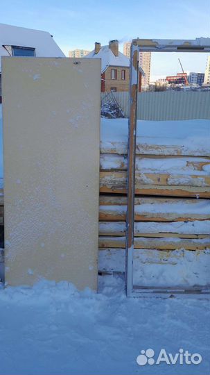 Дверь деревянная массив