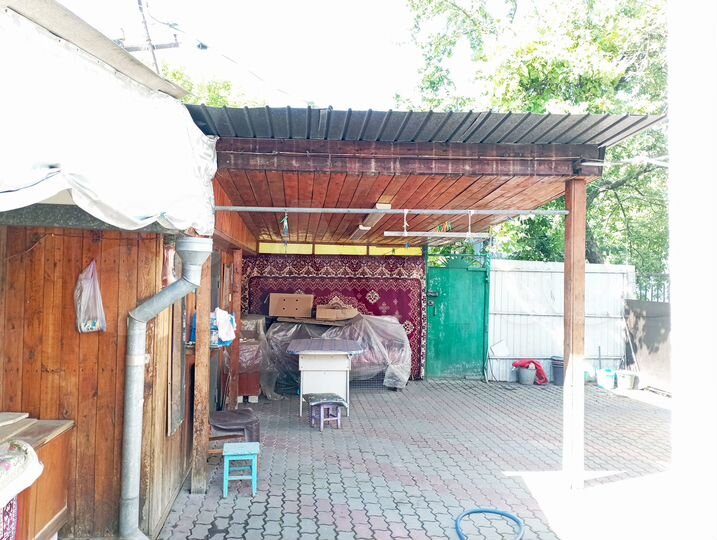 Дом 76,5 м² на участке 4 сот.