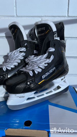 Хоккейные коньки Bauer supreme