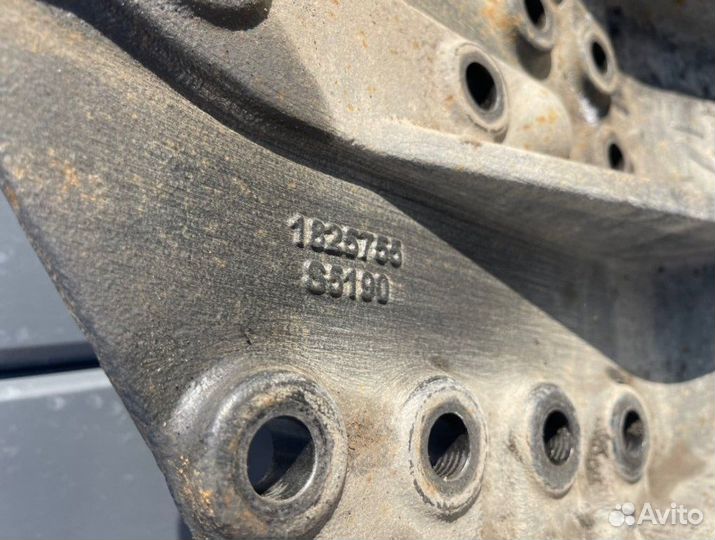 Кронштейн бампера Scania 5-Series P400 2018