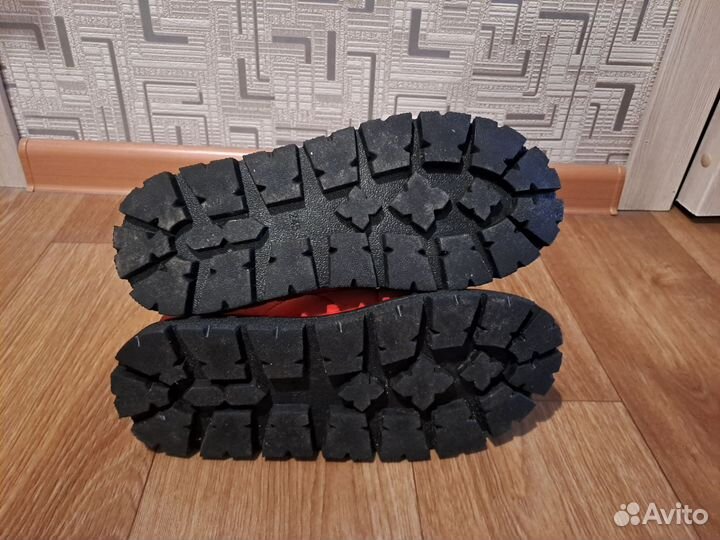 Дутики женские