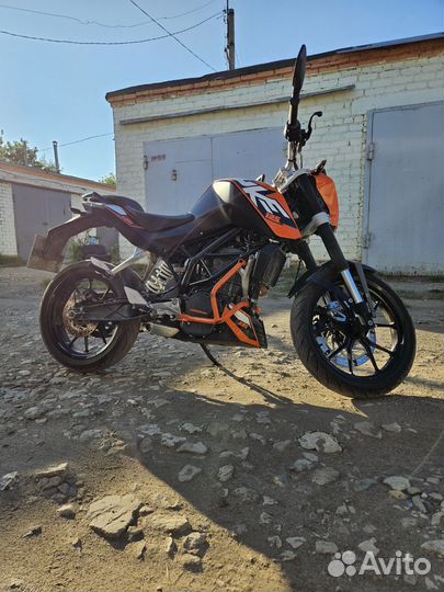 KTM Duke 125