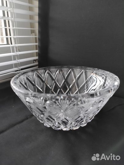 Конфетница -ретро-хрусталь с гравировкой