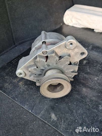 Генератор на audi-80