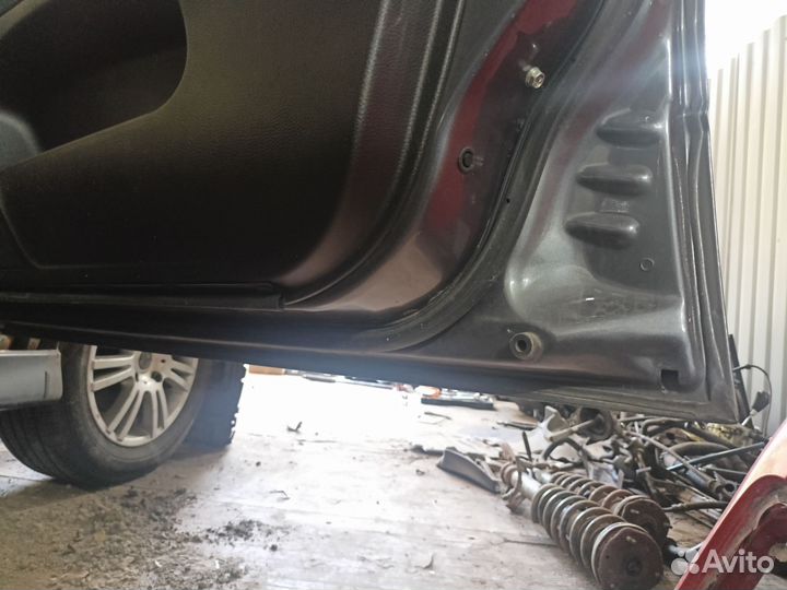 Разбор Митсубиси lancer 9 2007гв