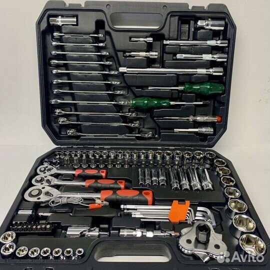 Набор инструментов 121 предмет