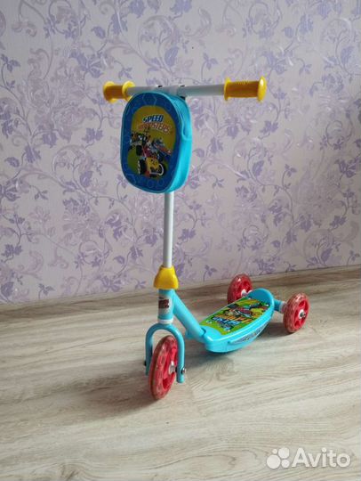 Самокат Disney