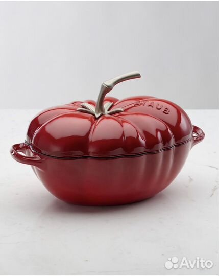 Кастрюля Staub Помидор 25см, 2,9 л Оригинал