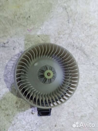 Моторчик печки Акура
