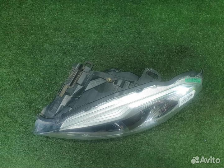 Фара левая Volvo XC60