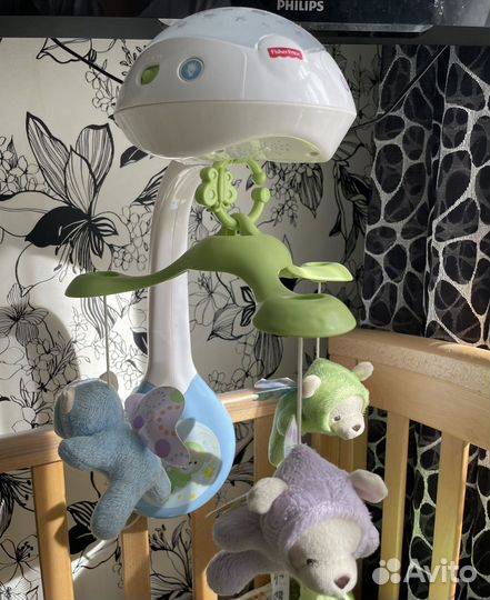 Мобиль на кроватку fisher price