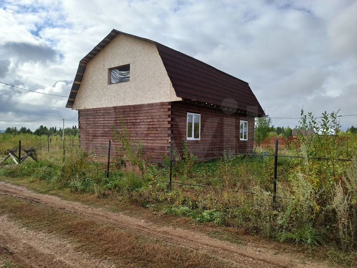 Дом 73,4 м² на участке 8 сот.