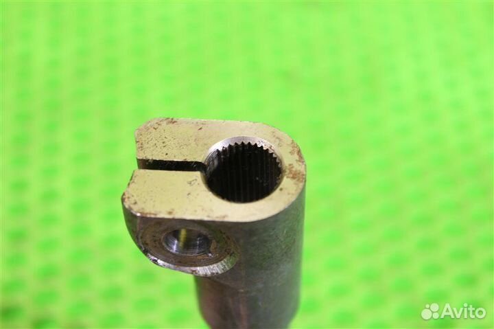 Карданчик рулевой Toyota Corolla Fielder NZE121