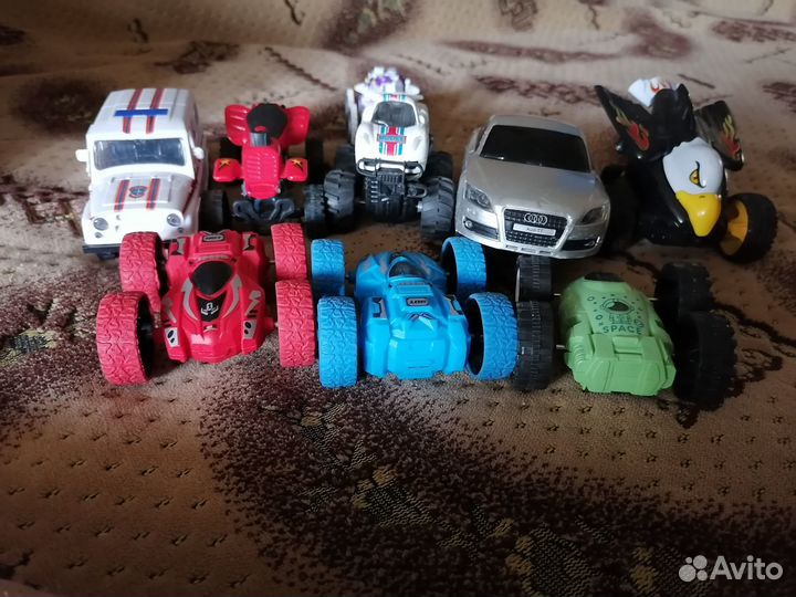 Набор машинок детских