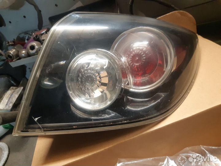 Фонарь задний mazda 3