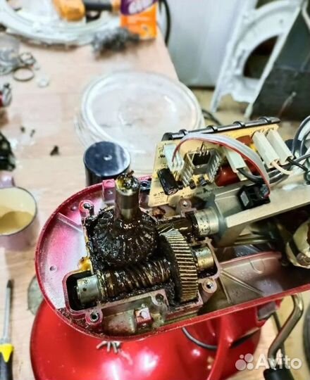 Ремонт стиральных машин Ремонт холодильников