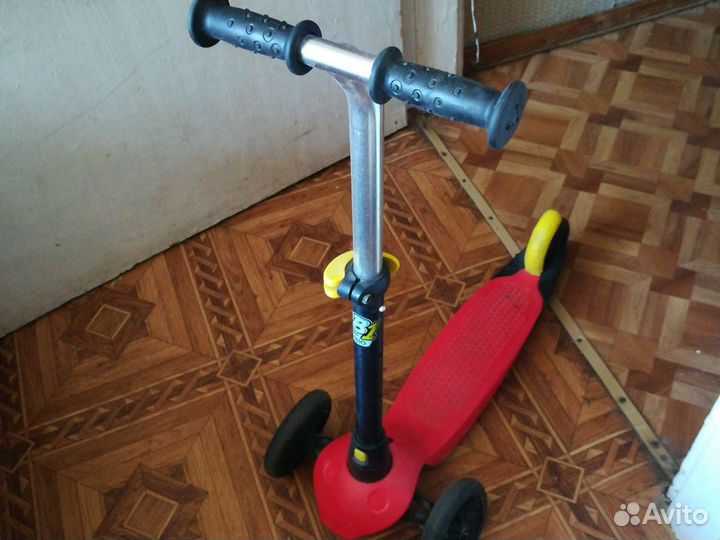 Продаю самокат