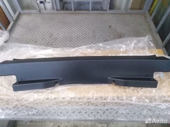 Накладка порога двери багажника Velar LR106602