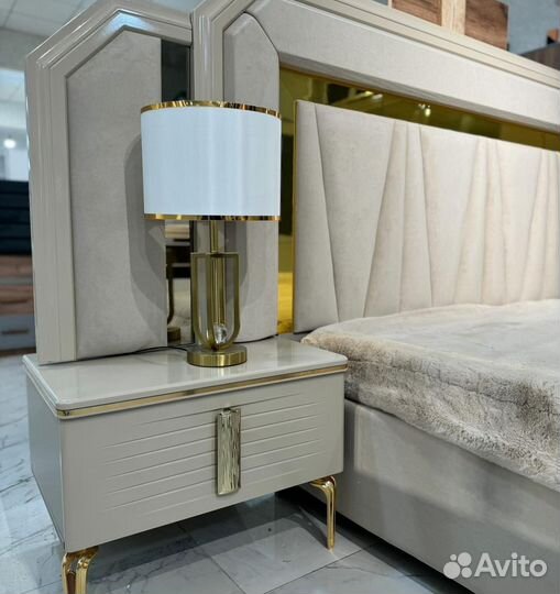 Спальня вивальди (6ти дверная)