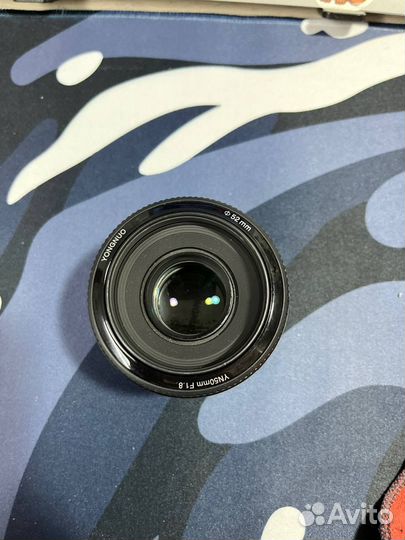 Обектив yongnuo 50mm 0.45/1.5ft