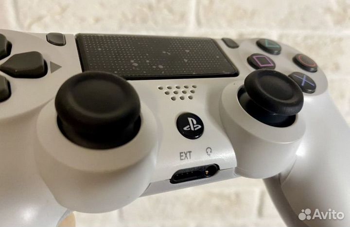 Геймпад ps4