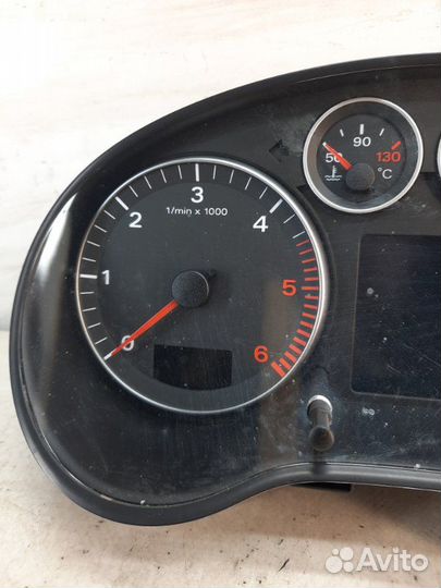 Щиток приборов (приборная панель) Audi A3 хэтчбэк