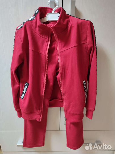 Спортивный костюм для девочки