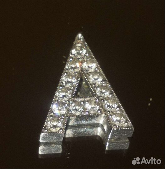 Подвеска с бриллиантами