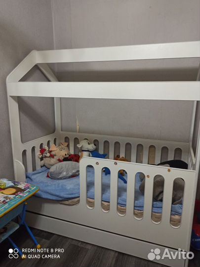 Детская кровать домик с матрасом