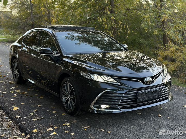 Toyota Camry 2.5 AT, 2023, 17 800 км