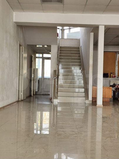 Свободного назначения, 1400 м²