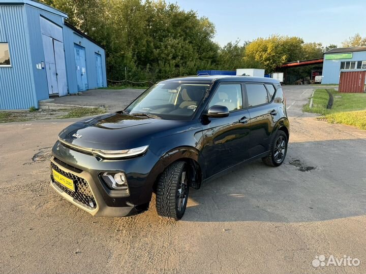 Kia Soul 2.0 AT, 2022, битый, 6 200 км